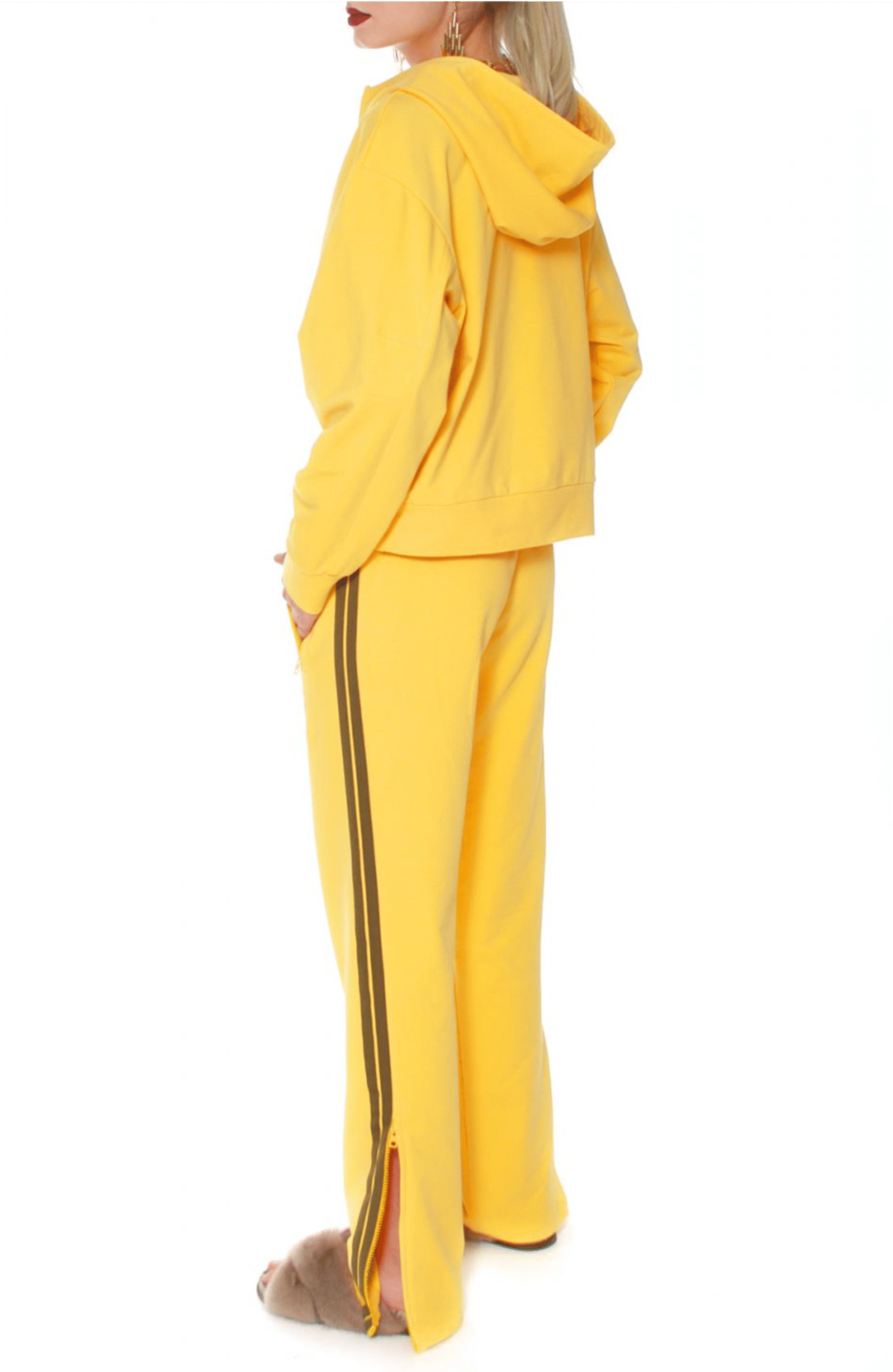 ijbjbh - spotlight pictures 3