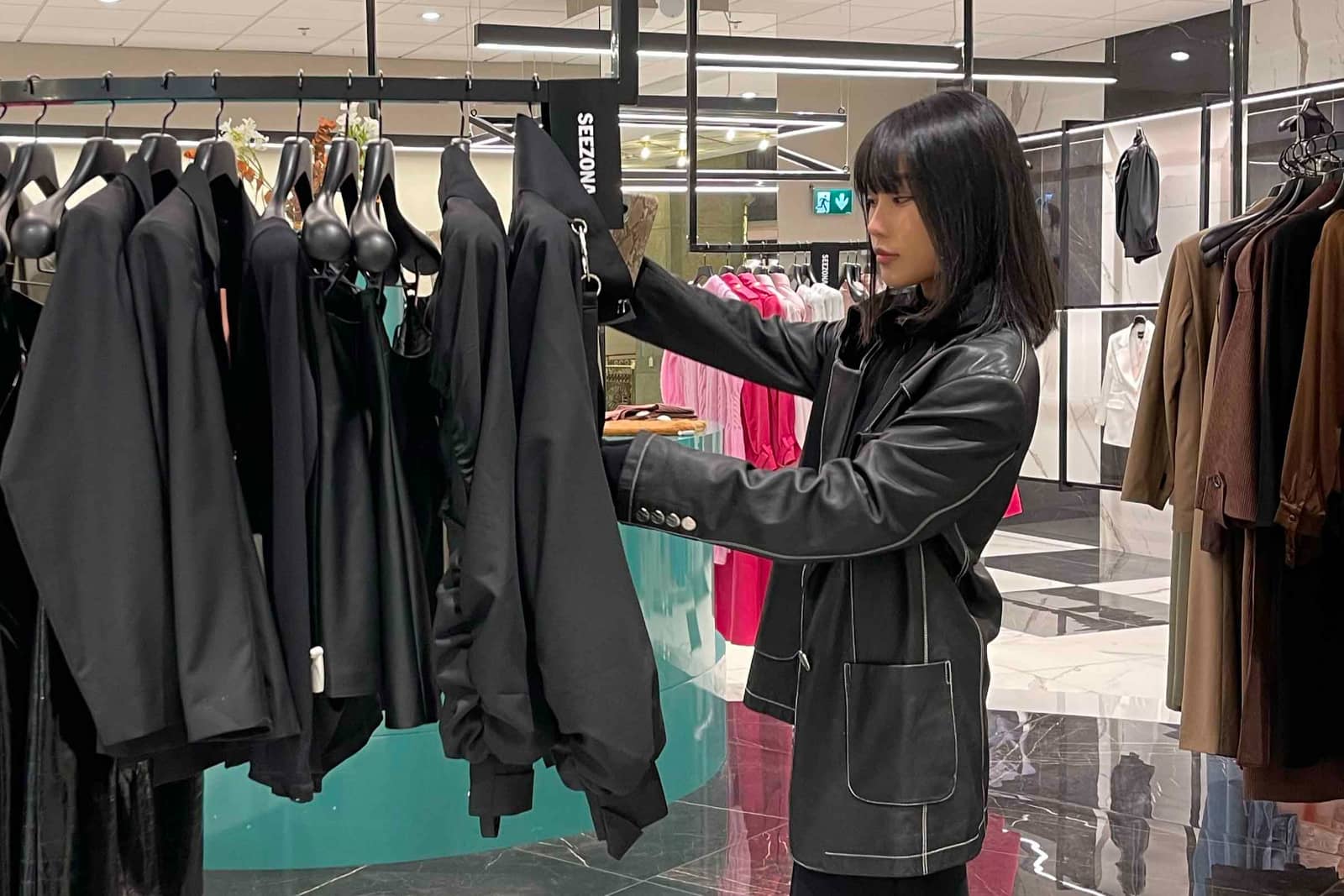 Interview with Izabel Minas - selection pictures